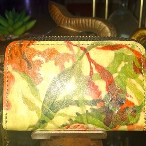 Patricia Nash Abri Card Case
